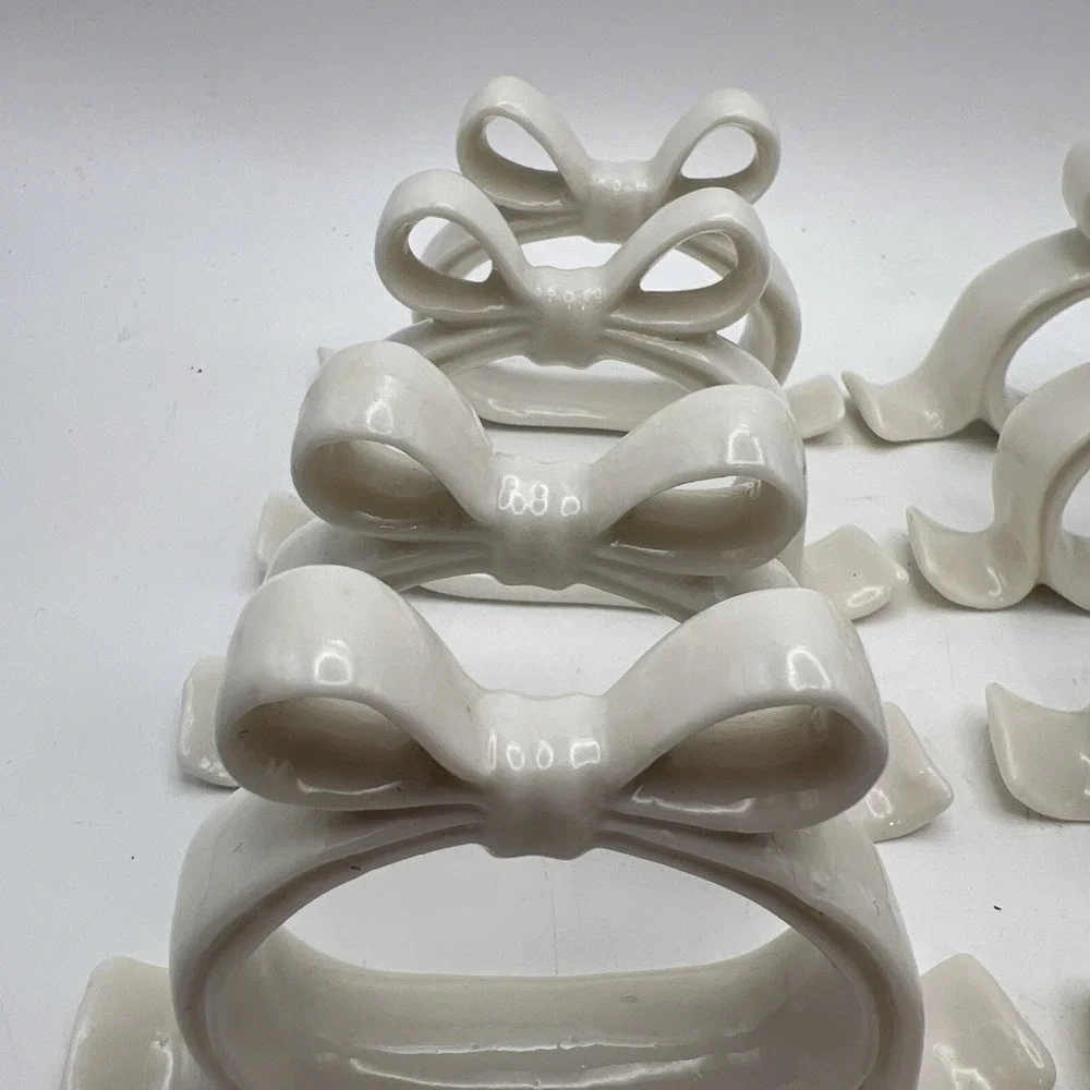 Vintage Ceramic Bow Napkin Rings Set of 8+1 (spare) | Coquette Cottagecore Table